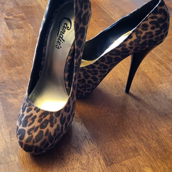 Candies ~ Sz 7 ~ Platform Pumps w/Stiletto Heel ~ NWOT - Picture 2 of 11